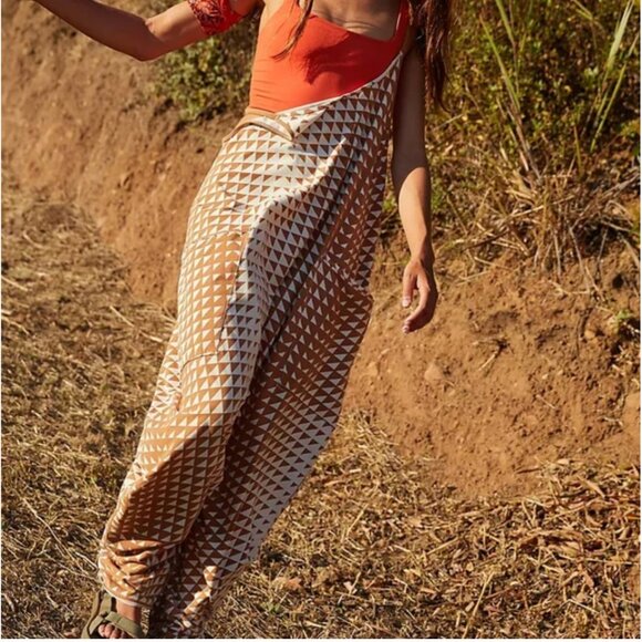 Free People Hot Shot Printed Onesie In Transition Canvas - Picture 7 of 11